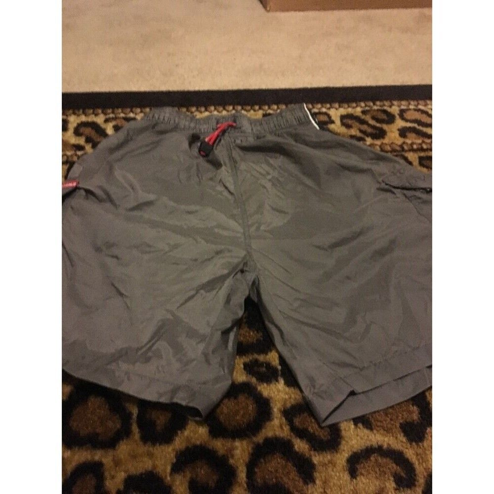 ECKO UNLIMITED Men's Nylon Shorts Pockets Stripe Sides Size Medium Active Wear